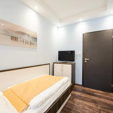 Brigitte Appart hôtel 3*