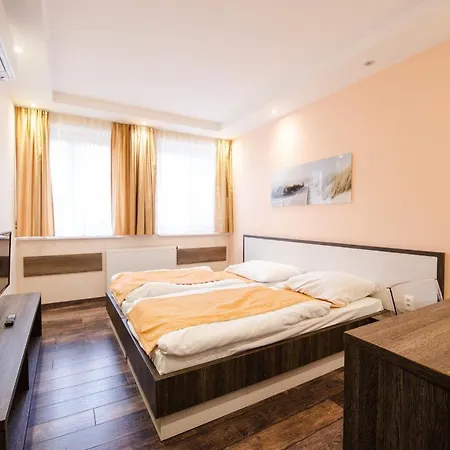 Brigitte 3* Bratislava