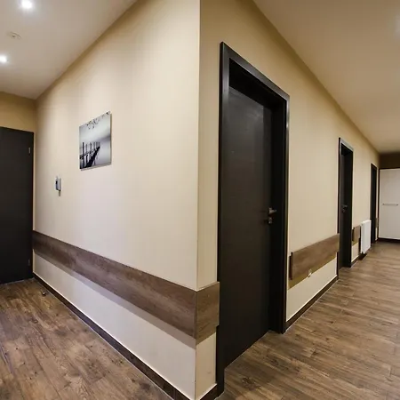 아파트호텔 Brigitte 3*