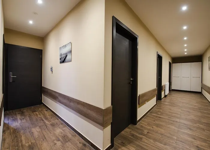 Aparthotel Brigitte 3*